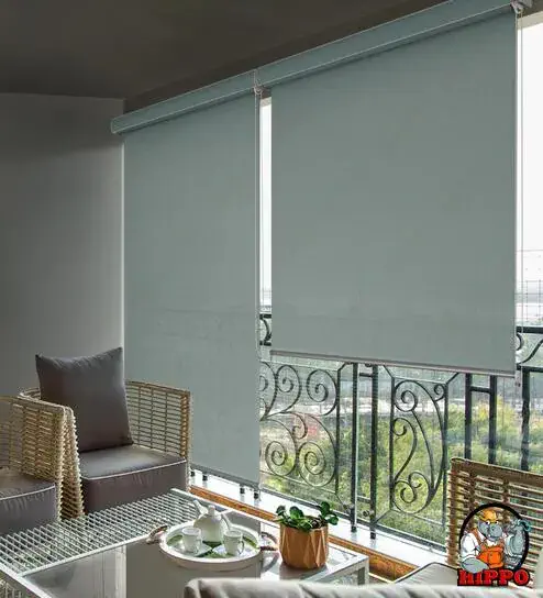 Qué son las cortinas roller black out